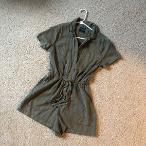 Abercrombie & Fitch olive green romper